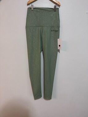 Emily Hsu Designs Badassery Skin Snake Print High Rise Ankle Leggings Green S